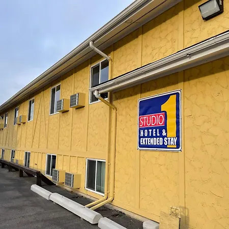 Studio 1 Hotel & Extended Stay - Missoula-3