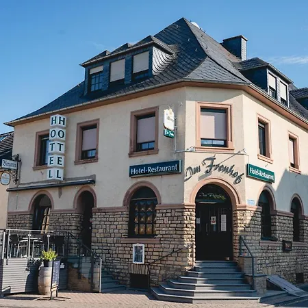 Hotel Fronhof Mettendorf-3