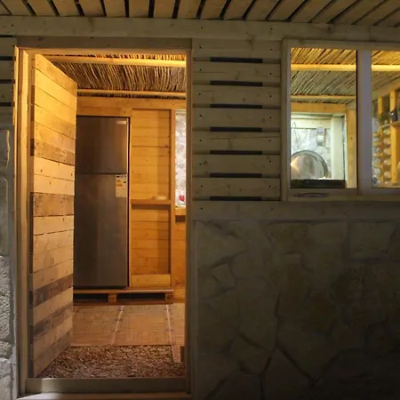 7 Caves Hotel-3