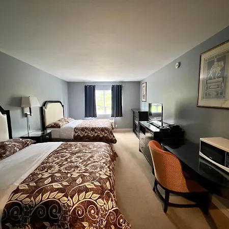 Hwy 17 Hotel-2
