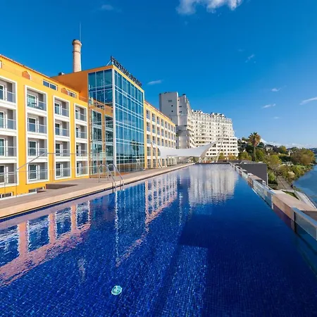 Pestana Douro Riverside - Preferred Hotels & Resorts, Lifestyle-3
