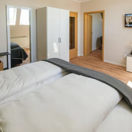 Stadthotel Jever-3