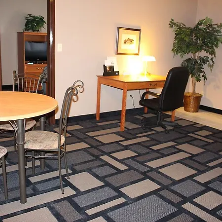 Days Inn By Wyndham Watertown-3