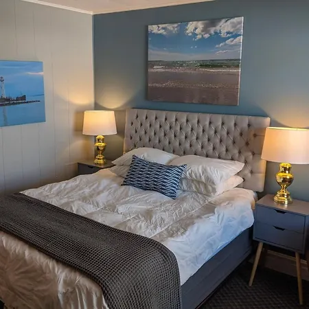 Huron Inn-2