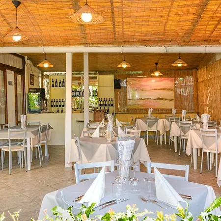Hotel Ambra-3