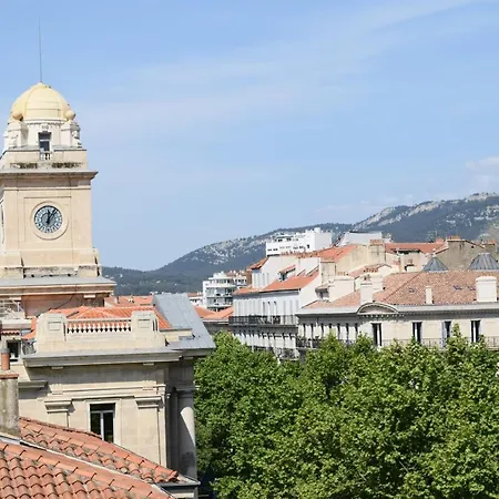 Hôtel Amirauté-3