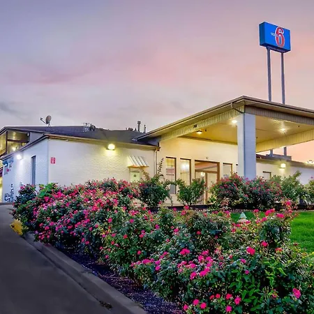Motel 6-Grand Rivers, Ky-3
