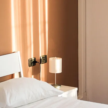 Hotel Fontaine Bleue-2