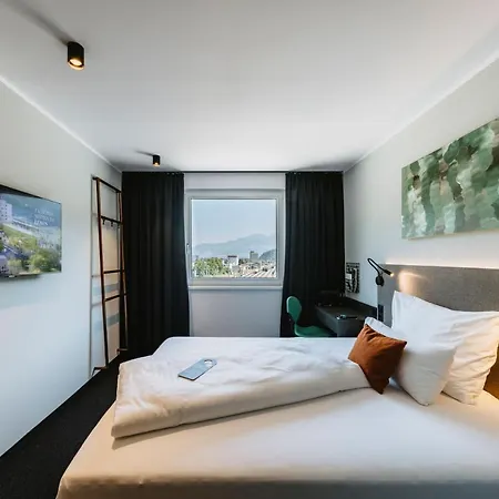 Night Inn Hotel Bahnhofcity Feldkirch-3