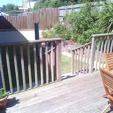 Yew Tree House-3