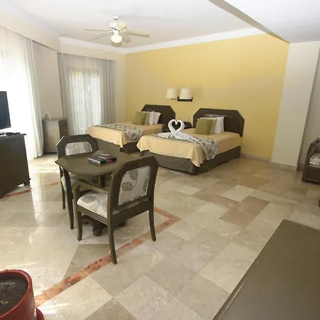 Hotel Los Itzaes By 5Th Av-2