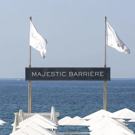 Hotel Barriere Le Majestic Cannes-3