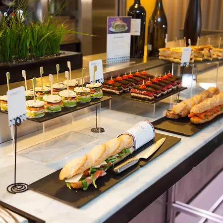 Hôtel Mercure Lyon Centre Charpennes-2