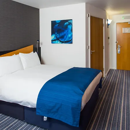 Holiday Inn Express Southampton West By Ihg-2