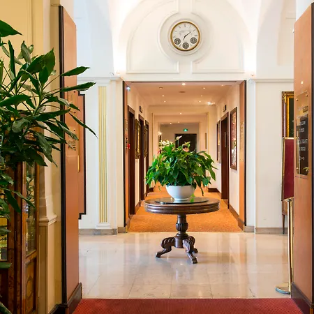 Hotel West End Promenade-3