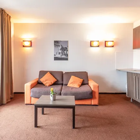 Comfort Aparthotel Nimes Centre-2