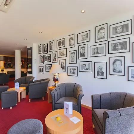 Hotel Forest Hill Meudon Velizy-3