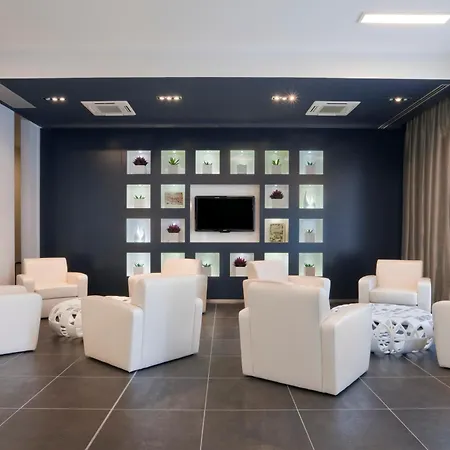 Holiday Inn Milan Nord Zara By Ihg-3