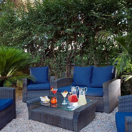 Pinewood Hotel Rome-3