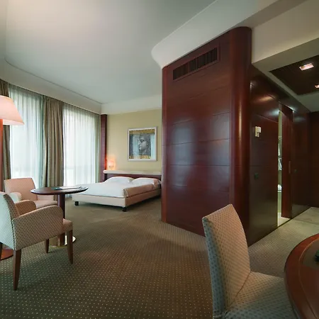 Una Hotels Cusani Milano-3