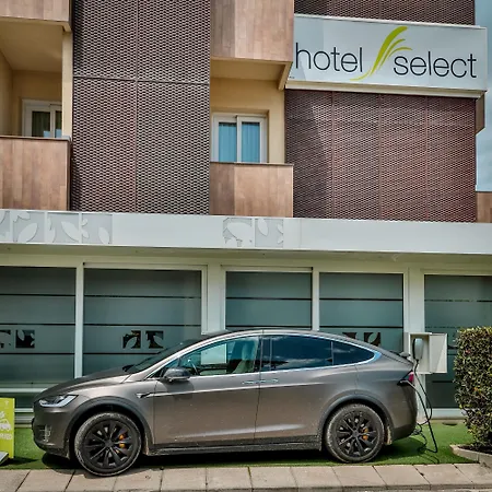Hotel Select Suites & Spa - Apartments-2