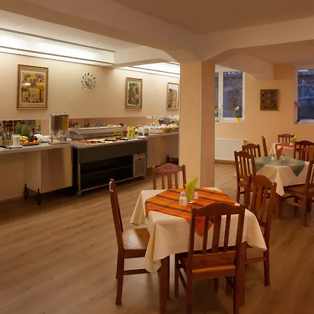 Hotel Otakar-2