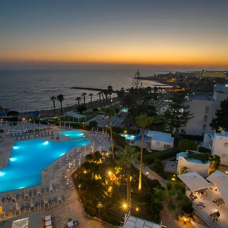 Leonardo Plaza Cypria Maris Beach Hotel & Spa (Adults Only)-3