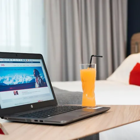 Holiday Inn Express Edinburgh - Leith Waterfront By Ihg-3