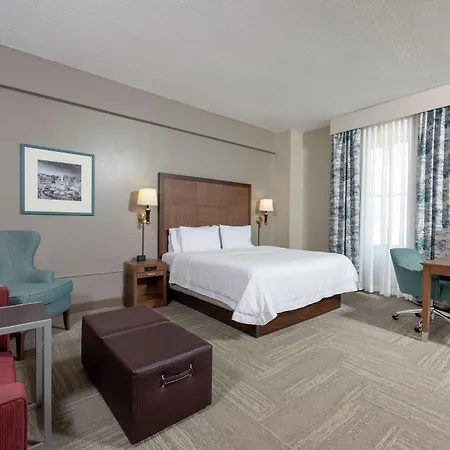 Hampton Inn Indianapolis Downtown Across From Circle Centre-2