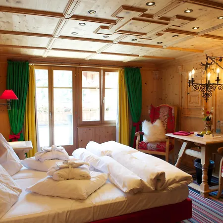Tradition Julen Hotel-3