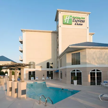 Holiday Inn Express & Suites Asheville Sw - Outlet Ctr Area By Ihg-3