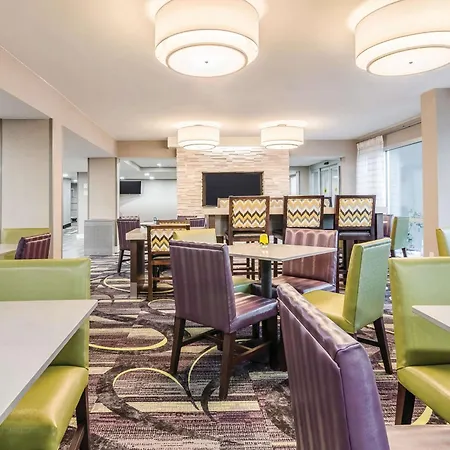 La Quinta Inn & Suites By Wyndham Myrtle Beach - N Kings Hwy-2