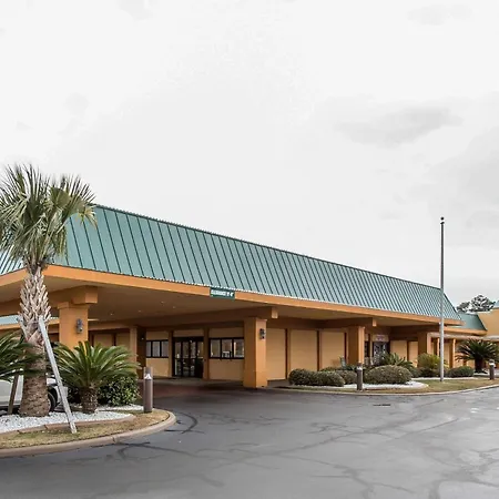 Quality Inn Savannah Midtown-2