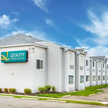 Quality Inn & Suites North-Polaris-3