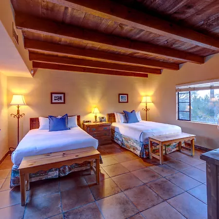 Hacienda Del Sol Guest Ranch Resort-3