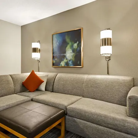 Hyatt Place Columbus Worthington-2