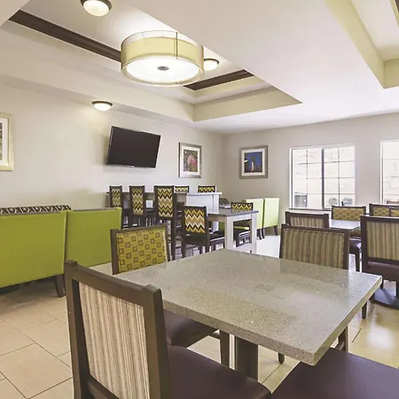 La Quinta By Wyndham Fresno Northwest-2