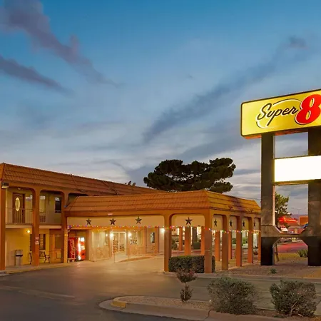 Super 8 By Wyndham El Paso Airport-3