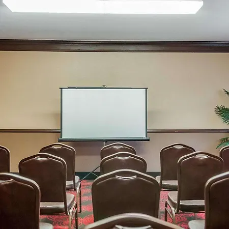 Quality Inn & Suites Albuquerque West-3