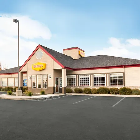 Best Western Plus Peppertree Airport Inn-2