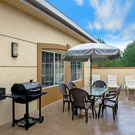 La Quinta By Wyndham Conroe-2