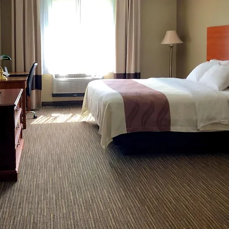 Quality Inn & Suites New Castle-2