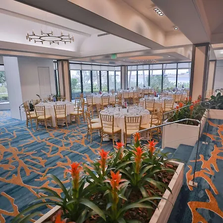 Hilton Miami Airport Blue Lagoon-3