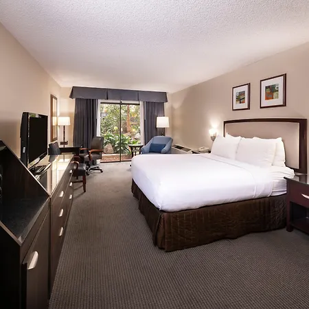 Concord Plaza Hotel-3