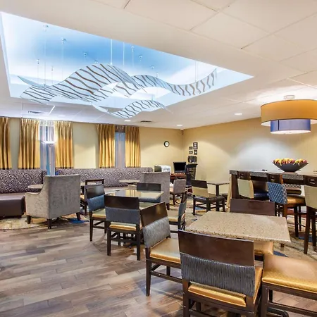 Hampton Inn Fishkill-2