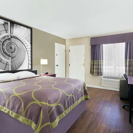 Super 8 By Wyndham Ellenton Bradenton Area-3