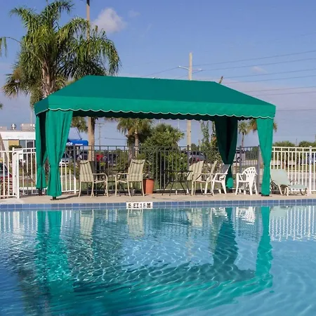 Quality Inn Kennedy Space Center-2