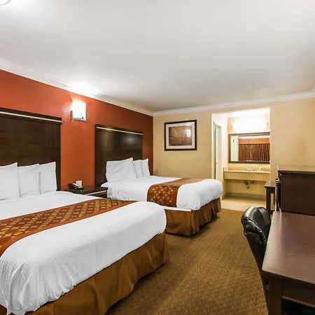 Rodeway Inn & Suites Corona-3