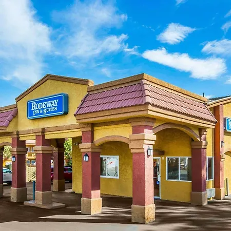 Rodeway Inn & Suites Corona-2