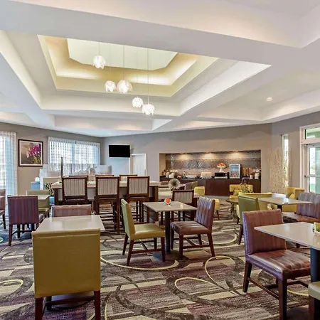 La Quinta Inn & Suites By Wyndham Panama City-2